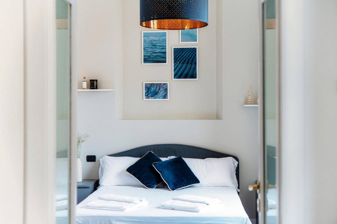 Shades Of Lake - Blue Apartment Como Dış mekan fotoğraf