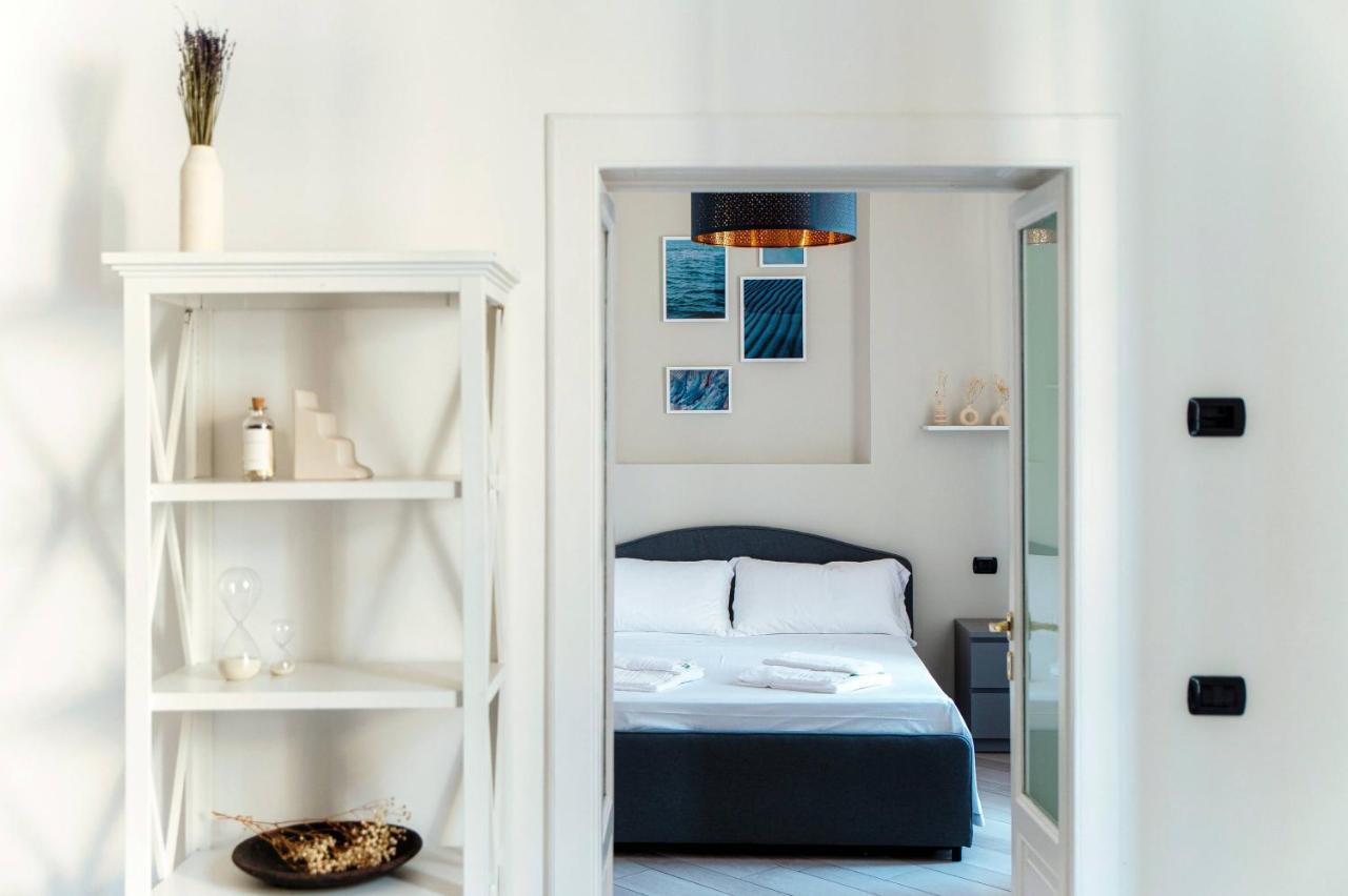 Shades Of Lake - Blue Apartment Como Dış mekan fotoğraf