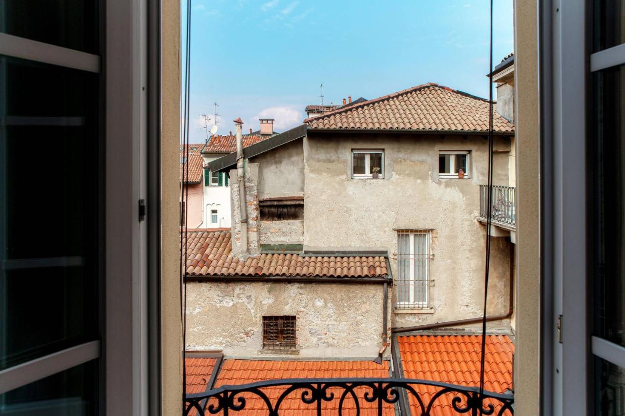 Shades Of Lake - Blue Apartment Como Dış mekan fotoğraf